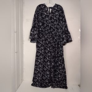 Ava & Viv Black and White Floral Long Sleeve Jumpsuit Size (4X)